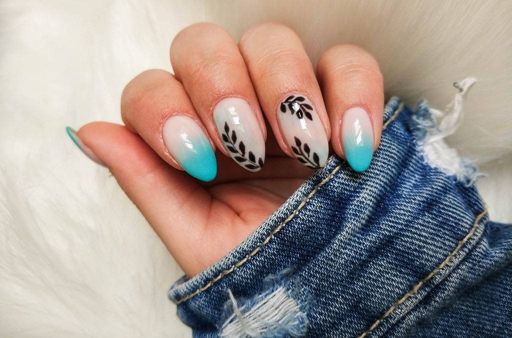 La magie du vernis semi-permanent pour des ongles parfaits